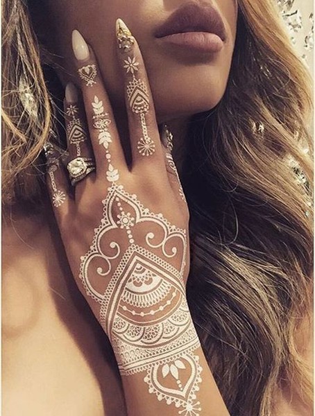 Hướng dẫn cách vẽ hình xăm henna đơn giản và dễ hiểu