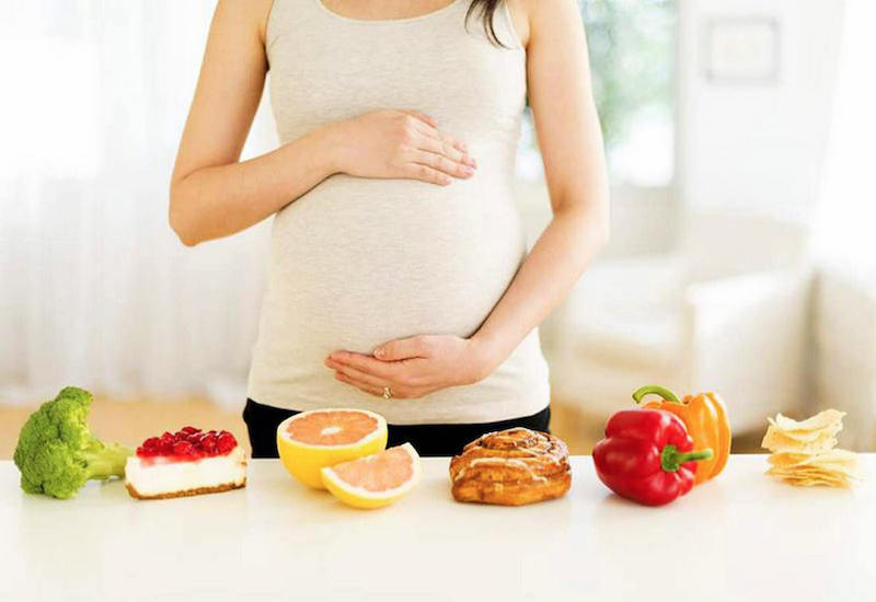 Bà bầu cần chú ý cân bằng dinh dưỡng trong tất cả các giai đoạn của thai kỳ, kể cả tuần thứ 25 của thai kỳ