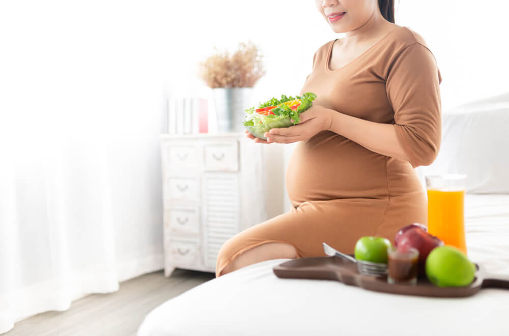 Cao huyết áp khi mang thai: Những điều mẹ bầu cần lưu ý - Ảnh 4