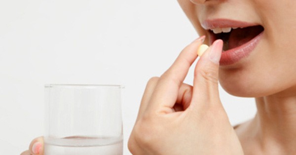 Doaspin 81 mg nên được nuốt toàn bộ, không được nghiền nát hoặc nhai